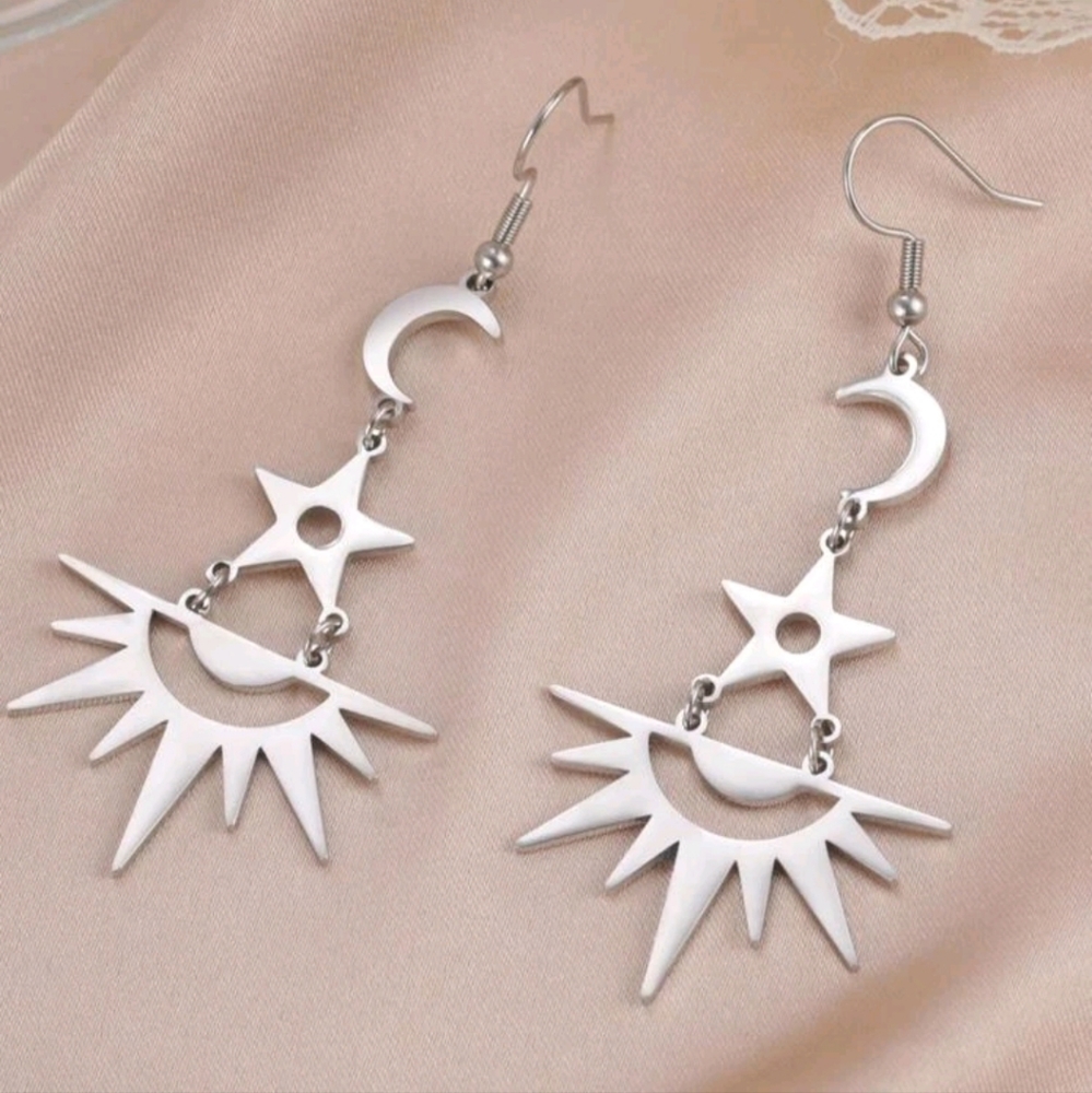 Moon & Star Dangle Earrings - Picture 2 of 4
